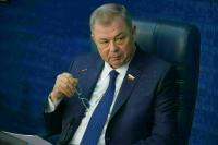 Артамонов проконтролировал ход работ на проспекте Ленина и на Старом озере в Кисловодске