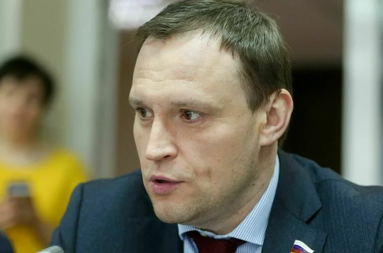 Пахомов: россиянам гарантируют возврат средств за отменённые туры