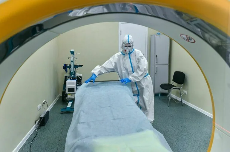 В России зафиксировали минимальное число смертей от COVID-19 за два месяца 