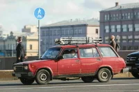 Автомобили, ставшие колымагами, предлагают не пускать на дороги