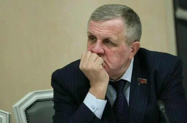 В Госдуме заинтересовались причинами ускоренного вывоза золота из России