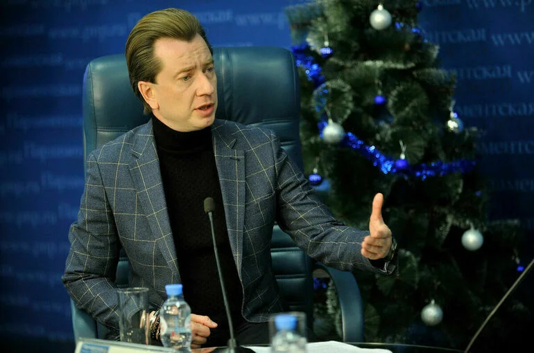 Бурматов попросил власти Москвы проверять дома под снос на наличие кошек