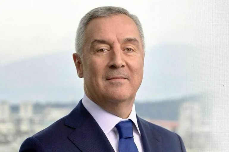 Президент Черногории заразился коронавирусом