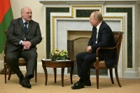 Путин и Лукашенко объявили о совместных военных учениях в Белоруссии