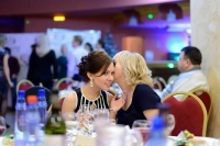 Роспотребнадзор советует отказаться от шведского стола на новогоднем корпоративе