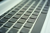 Сайты с предложениями о покупке COVID-сертификатов будут блокировать без суда