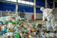 Бизнесу дали ещё год, чтобы наладить утилизацию отходов