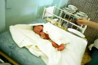 Иностранцам предлагают запретить пользоваться услугами суррогатного материнства в России