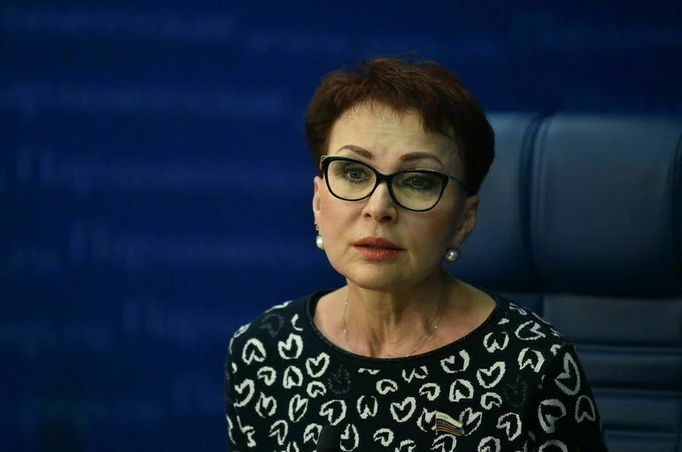 Депутат рассказала, какие дети тяжелее болеют коронавирусом