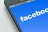 Facebook восстановил доступ к странице делегации РФ на переговорах в Вене
