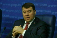 Абрамов: Западу не выгодны санкции против российской банковской системы 