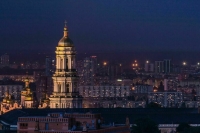 Суд отпустил Порошенко под личное обязательство по делу о госизмене