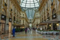 В Италии решили отменить Green Pass для ряда торговых предприятий 