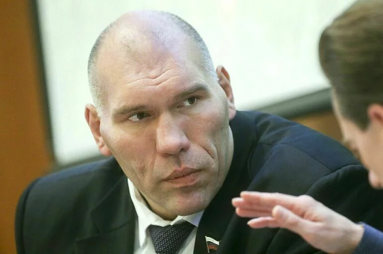 &laquo;Паспорт болельщика&raquo; хорошо зарекомендовал себя в России, считает Валуев