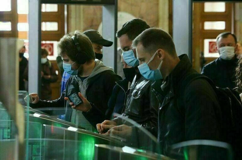 В мэрии Москвы назвали условие для введения антиковидных ограничений 