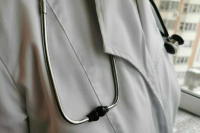 Таргетную терапию стали чаще использовать при онкозаболеваниях, заявили в ФОМС