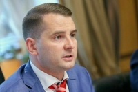 Нилов высказался против снижения нештрафуемого порога скорости 