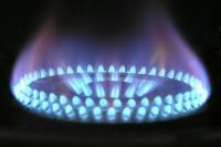 Цена газа в Европе опустилась ниже $900 за тысячу кубометров