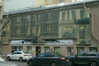 В Петербурге придумали, как привязать сотовый к номеру авто