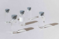 Минздрав разрешил клинические исследования антиковидного препарата «МИР 19»