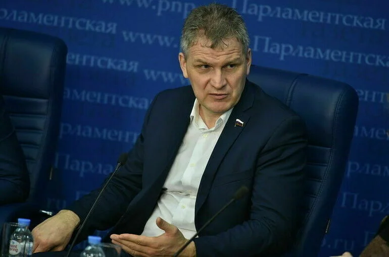 Куринный предложил ограничить прибыль бизнеса от продажи ПЦР-тестов