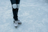 Спасатель рассказал, что делать при травме на катке