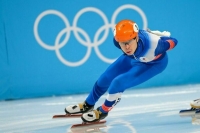 Российский шорт-трекист Елистратов завоевал бронзу на Играх в Пекине