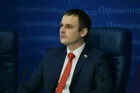 Депутат поддержал решение о присвоении QR-кода после теста на антитела