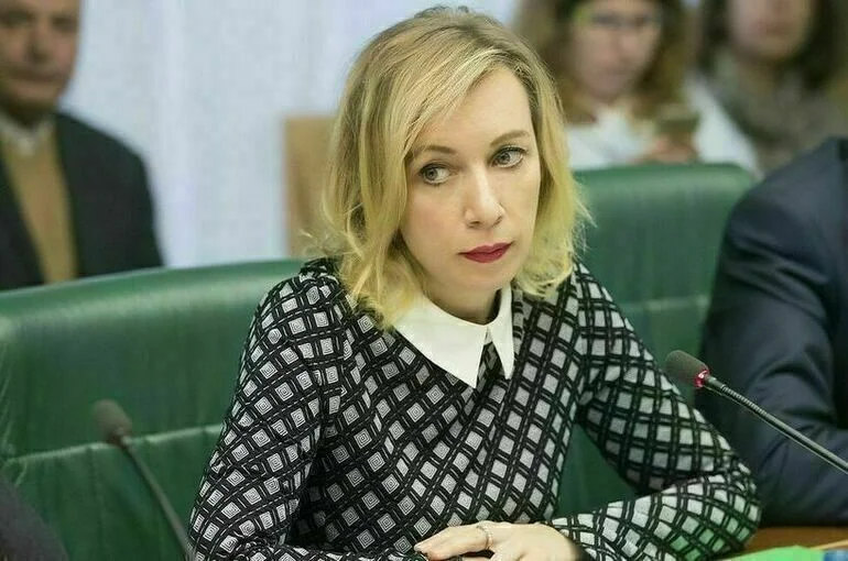 Захарова призвала Запад не путать территории России и Украины