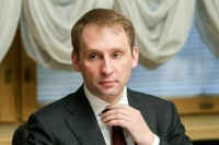 Козлов рассказал о планах по строительству суперкорабля и уникальной ледовой платформы