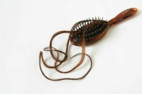 Врачи рассказали, как восстановить волосы и ногти после COVID-19