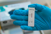 Количество госпитализаций с COVID-19 снизилось на 7,6%