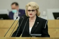 Останина: Многодетная семья не должна терять право на соцподдержку при переезде