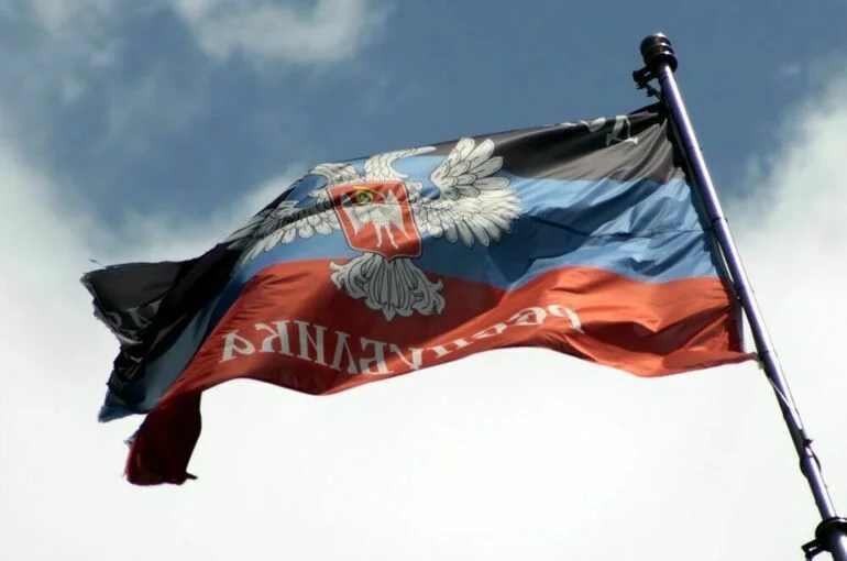 У здания правительства ДНР прогремел мощный взрыв