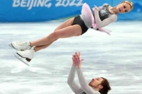 Российские фигуристы завоевали серебро Олимпиады в парном катании