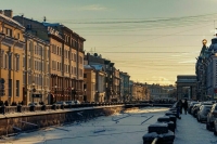 Синоптик прогнозирует петербуржцам снежное окончание месяца