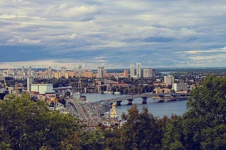 На Украине ввели военное положение