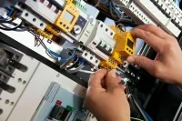 В РФ предложили запретить применение электроустановок без защиты от замыканий