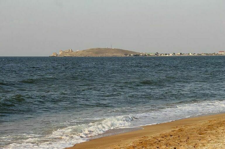 ВСУ нанесли удар по двум гражданским грузовым судам в Азовском море