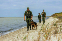 Украинские пограничники покинули границу с Россией