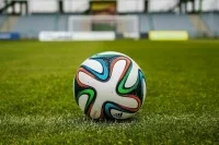 Финал футбольной Лиги чемпионов перенесли из Петербурга во Францию 