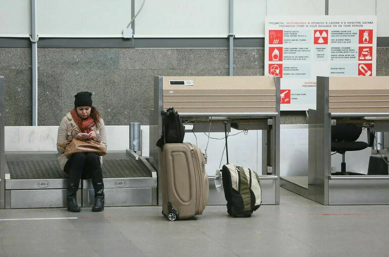 Росавиация планирует вывезти россиян из ЕС гуманитарными рейсами