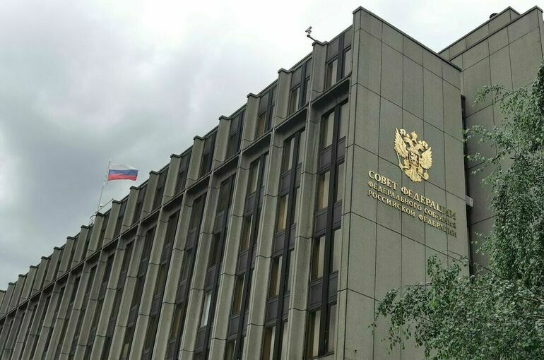 В комитете Совфеда поддержали усиление защиты детей от сексуального насилия 