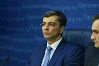 Гутенев: Курс доллара стабилизируется, и цены на машины пойдут вниз