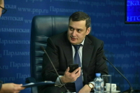 Хинштейн предложил ужесточить требования к международным видеосервисам 