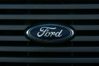 Ford приостановила деятельность в России
