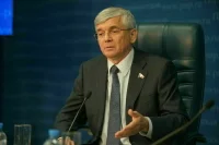 Депутат Петров считает, что в РФ не будет перебоев с поставками лекарств