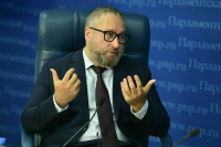 Горелкин прокомментировал решение TikTok прекратить публикацию нового контента в РФ