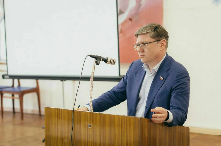 Исаев поддержал национализацию имущества компаний, ушедших из России