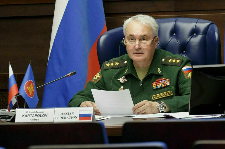 Картаполов рассказал о вероятных планах занести на территорию России опасные вирусы
